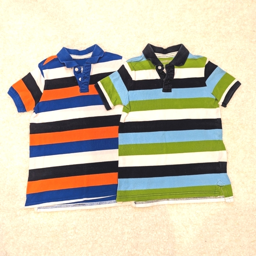 Bundle of two polo shirts for boy.